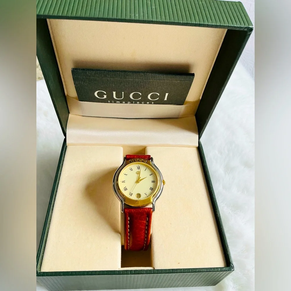Authentic GUCCI DRESS watch🔥 - Picture 8 of 11